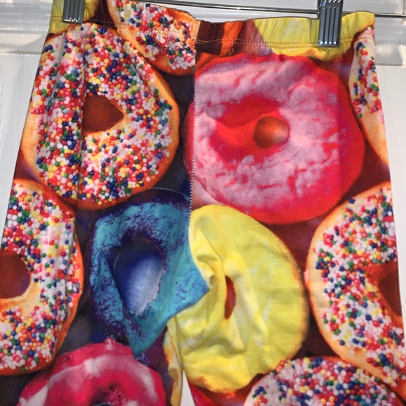 Luv donuts?Sugar High brand pants leggings Christmas candyLand womens size small - Picture 2 of 9